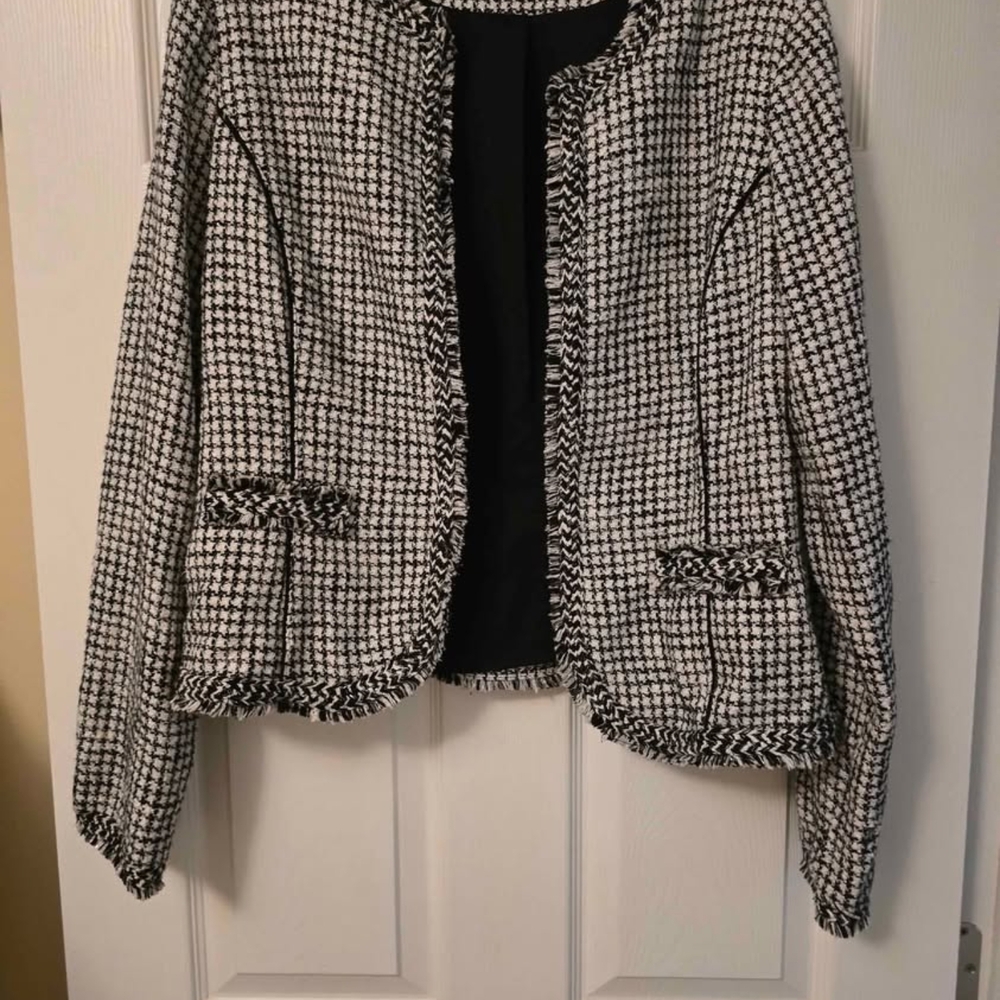 White House Black Market Black and White Blazer